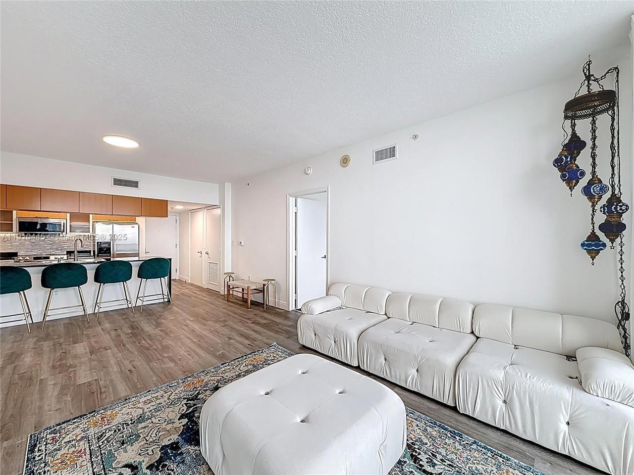 Real estate property located at 1750 Bayshore Dr #5503, Miami-dade, Opera Tower Condo, Miami, FL