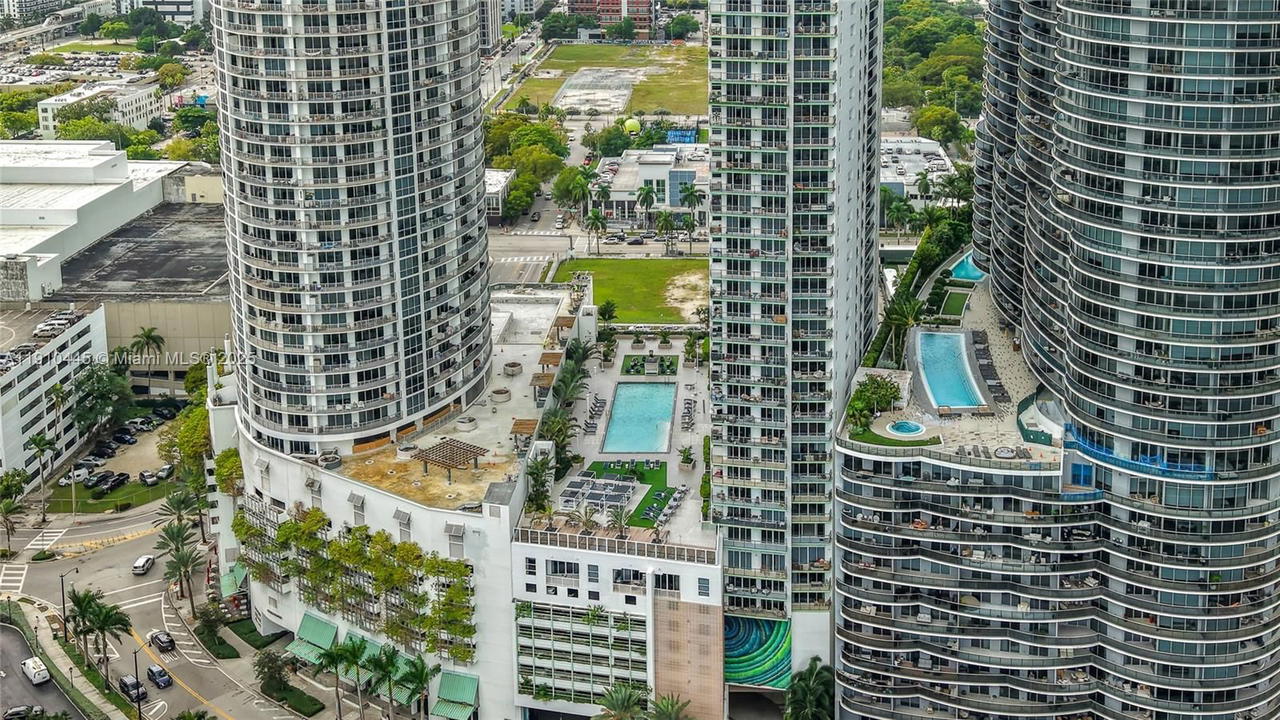 Real estate property located at 1750 Bayshore Dr #5503, Miami-dade, Opera Tower Condo, Miami, FL