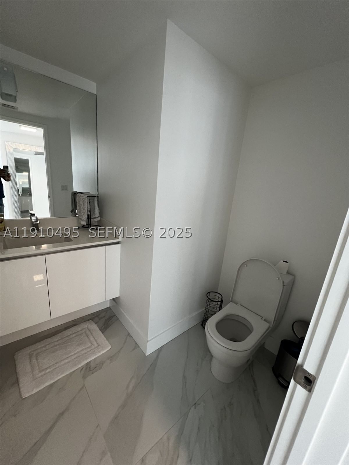 Real estate property located at 330 Sunny Isles Blvd #5-1008, Miami-dade, Parque Towers Condo, Sunny Isles Beach, FL