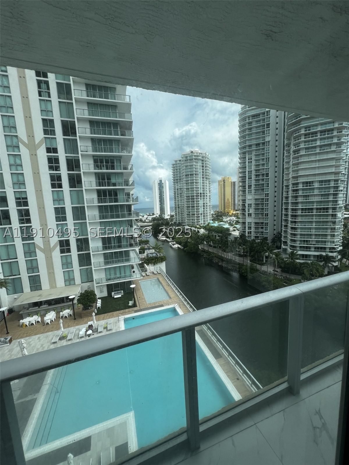 Real estate property located at 330 Sunny Isles Blvd #5-1008, Miami-dade, Parque Towers Condo, Sunny Isles Beach, FL