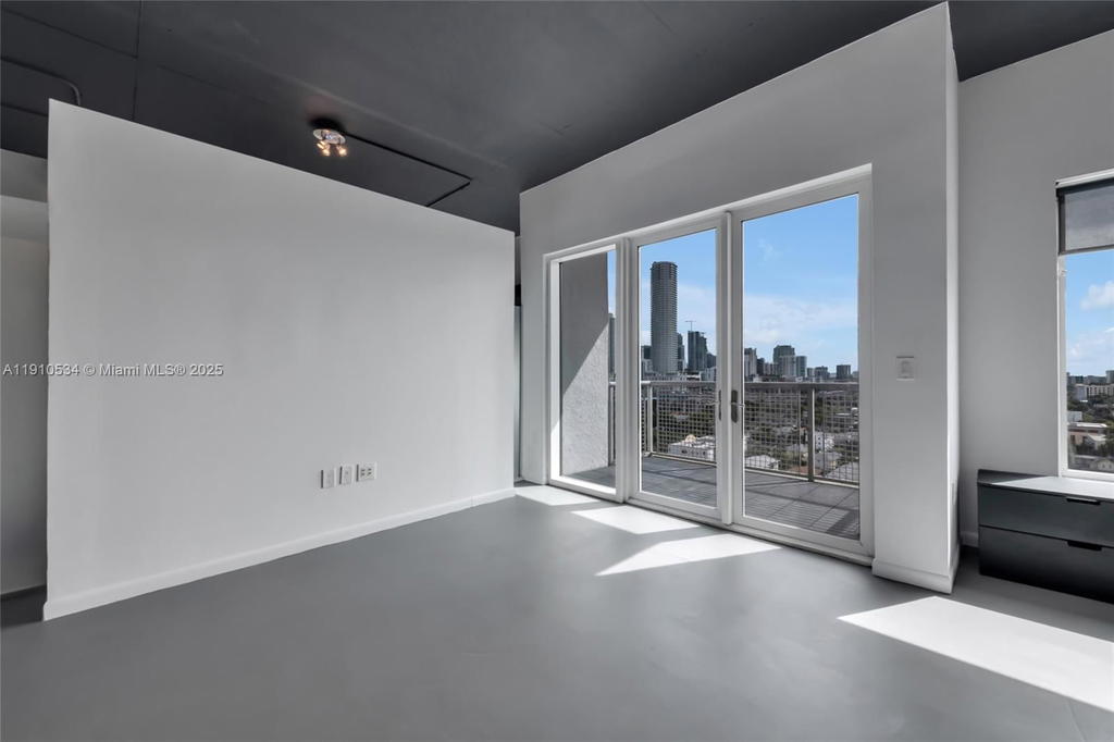 Real estate property located at 10 South River Dr #1509, Miami-dade, Neo Lofts, Miami, FL