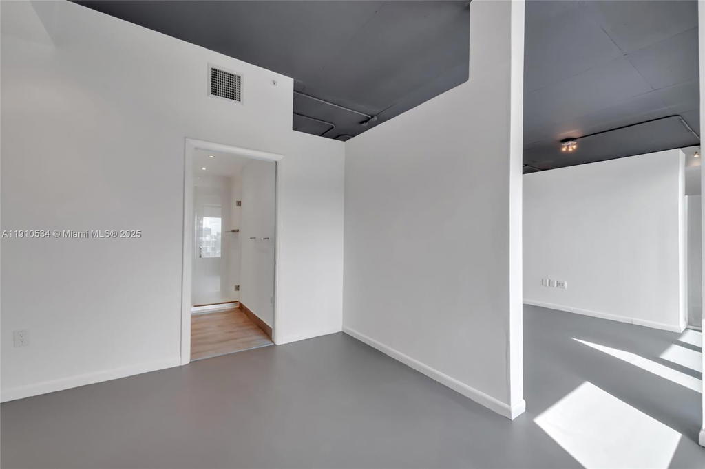 Real estate property located at 10 South River Dr #1509, Miami-dade, Neo Lofts, Miami, FL