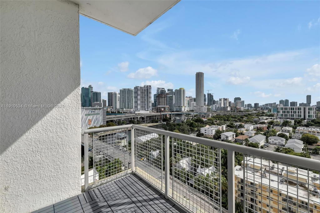 Real estate property located at 10 South River Dr #1509, Miami-dade, Neo Lofts, Miami, FL