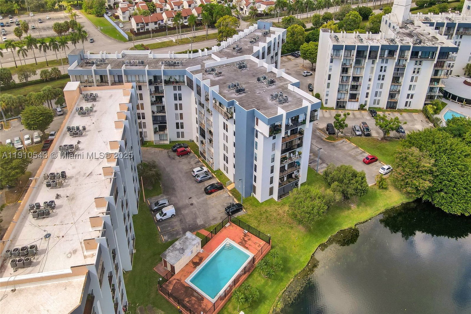 Real estate property located at 9686 Fontainebleau Blvd #507, Miami-dade, Golfview Cl Fontainebleau, Miami, FL