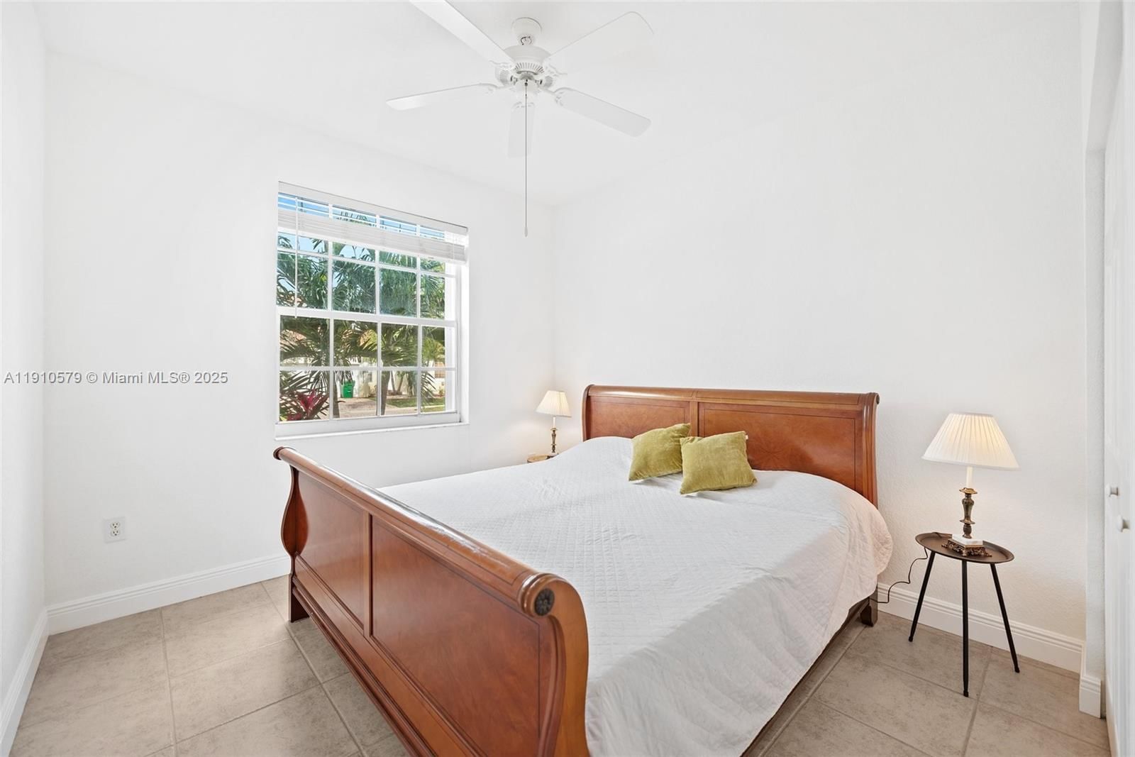 Real estate property located at 18746 27th Ct, Broward, Parcel D At Sunset Lakes, Miramar, FL