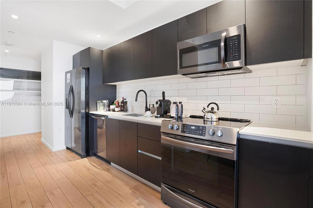 Real estate property located at 398 5th St #1811, Miami-dade, The Elser Residence, Miami, FL