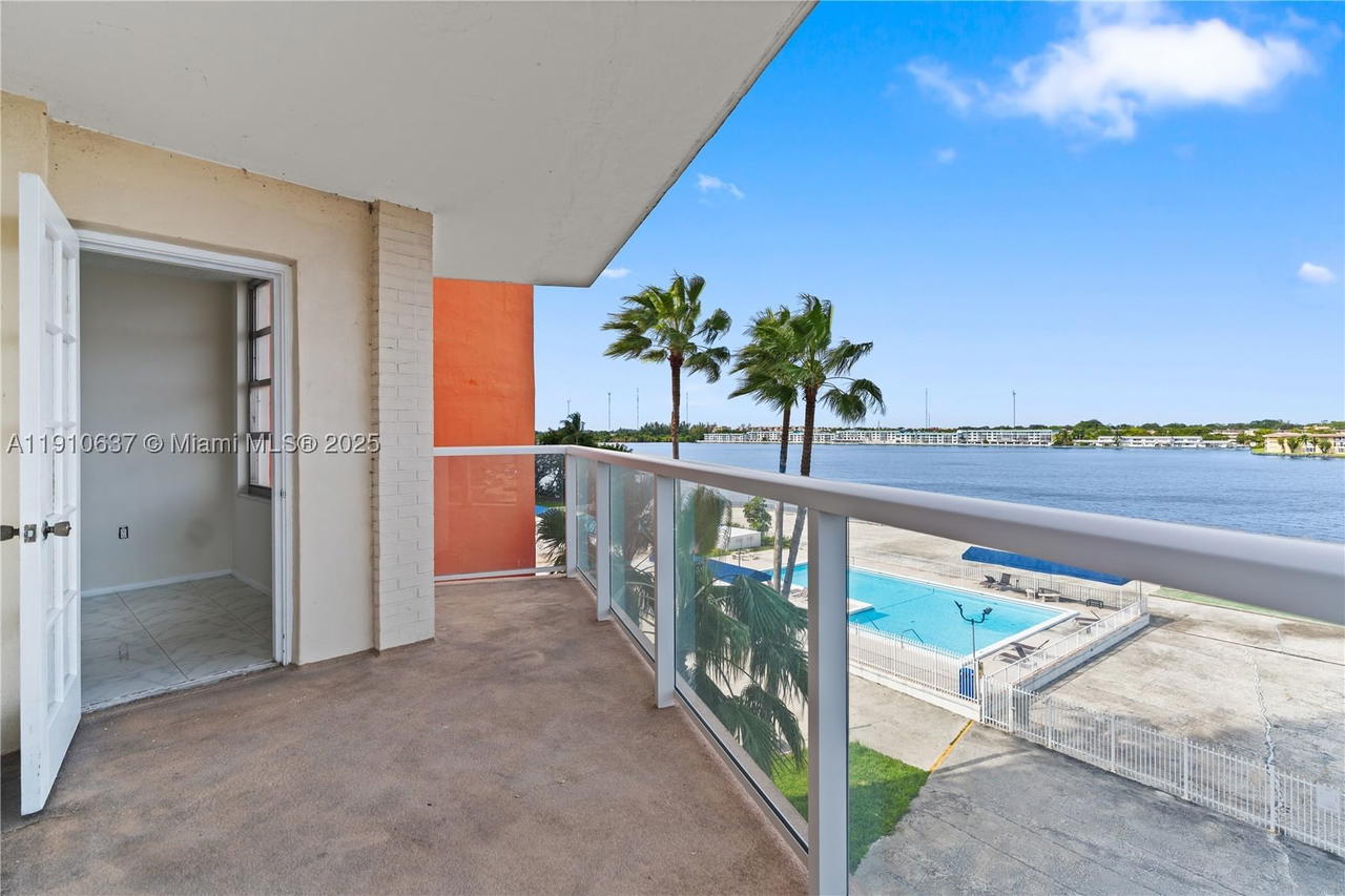 Real estate property located at 1351 Miami Gardens Dr #406E, Miami-dade, Buckley Towers Condo - Ea, Miami, FL