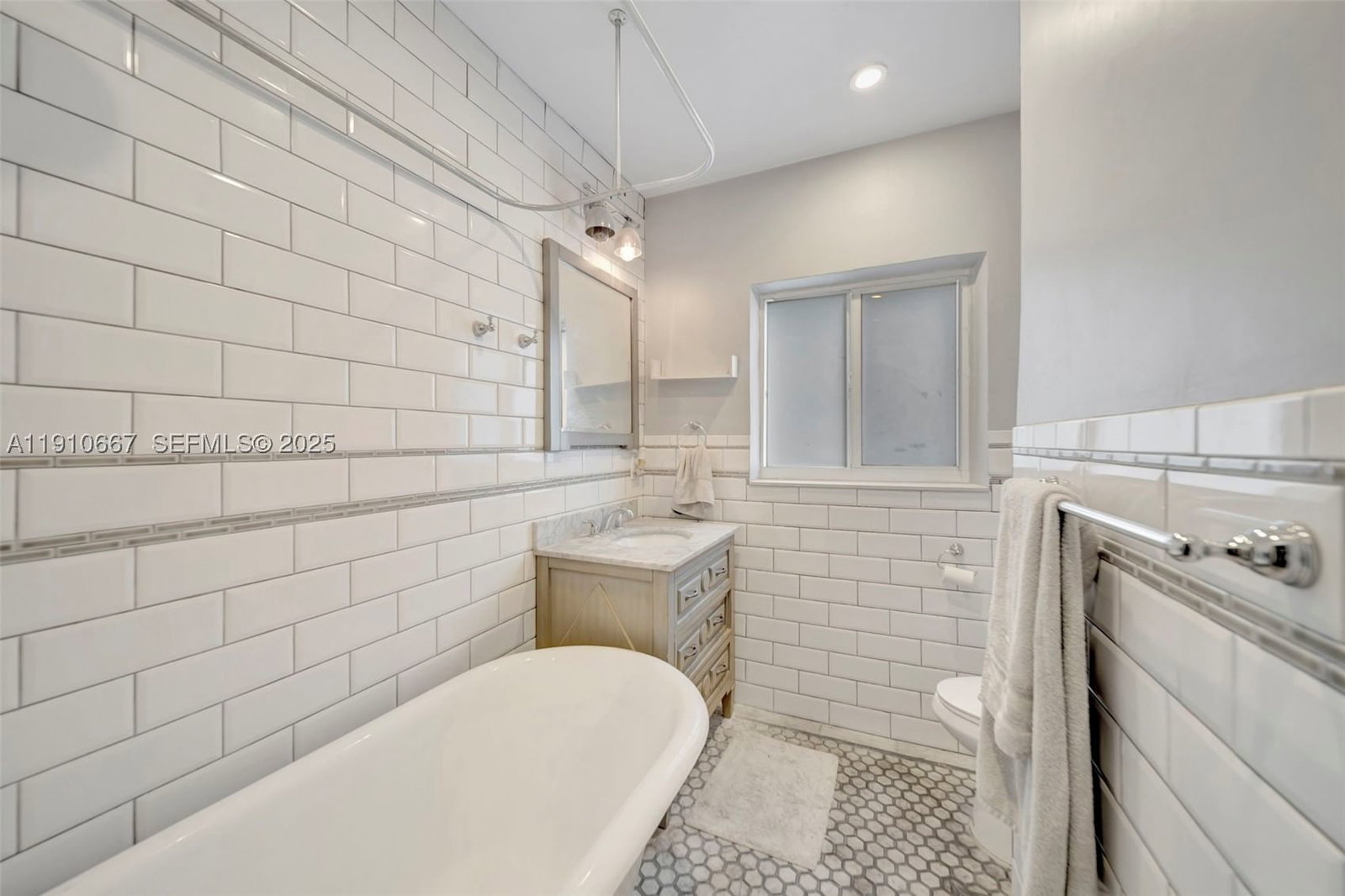 Real estate property located at 619 87th St, Miami-dade, North Shorecrest, Miami, FL