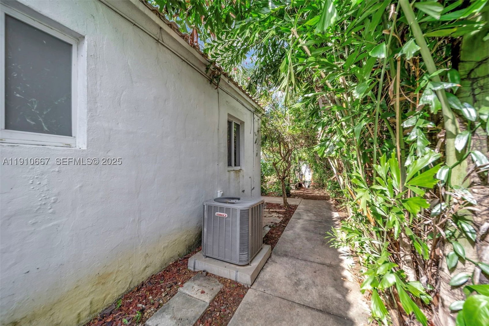 Real estate property located at 619 87th St, Miami-dade, North Shorecrest, Miami, FL