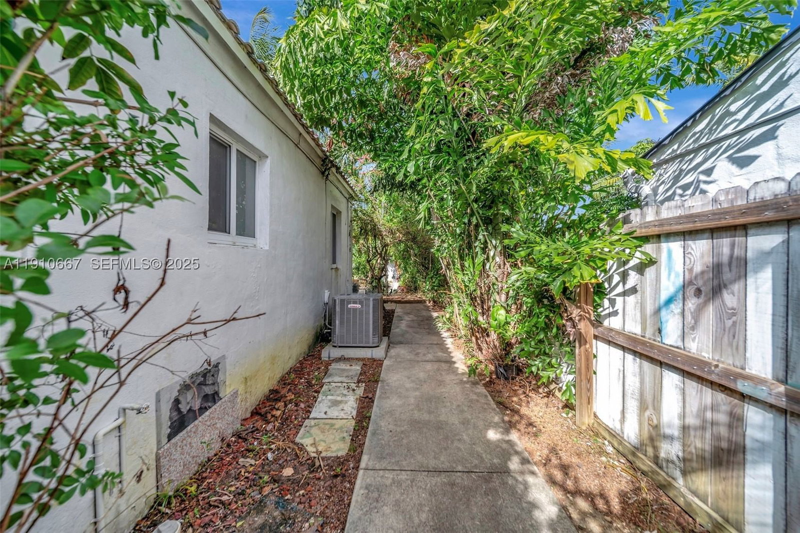 Real estate property located at 619 87th St, Miami-dade, North Shorecrest, Miami, FL