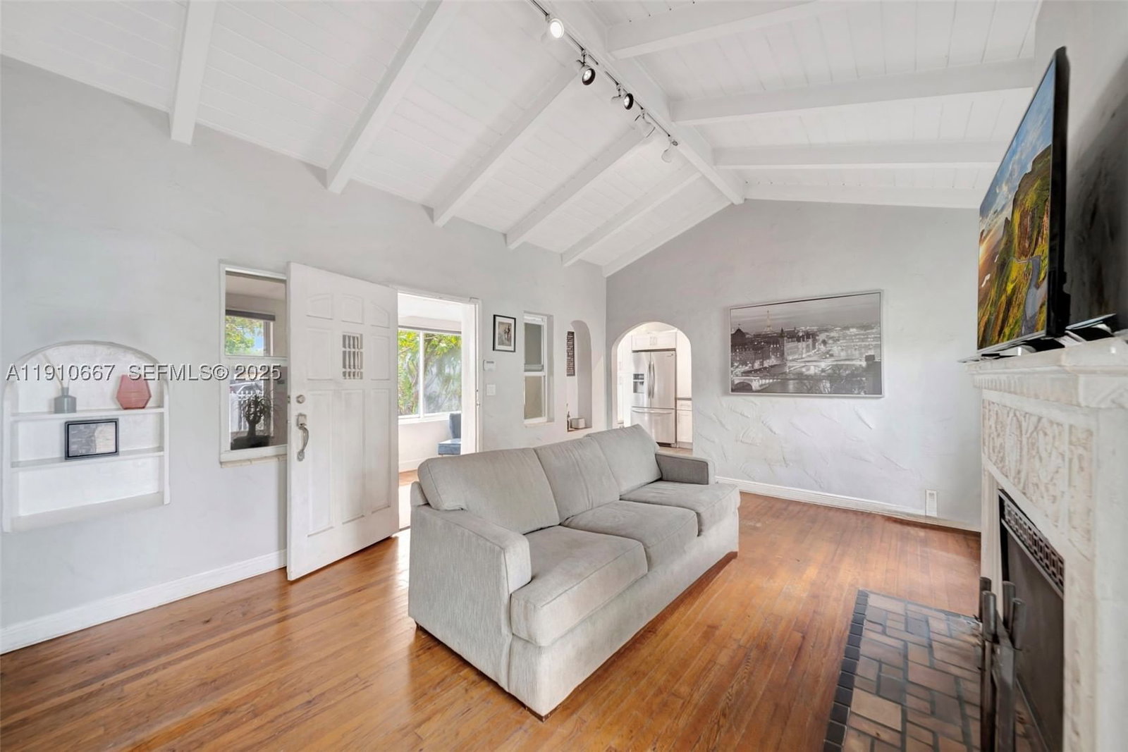 Real estate property located at 619 87th St, Miami-dade, North Shorecrest, Miami, FL