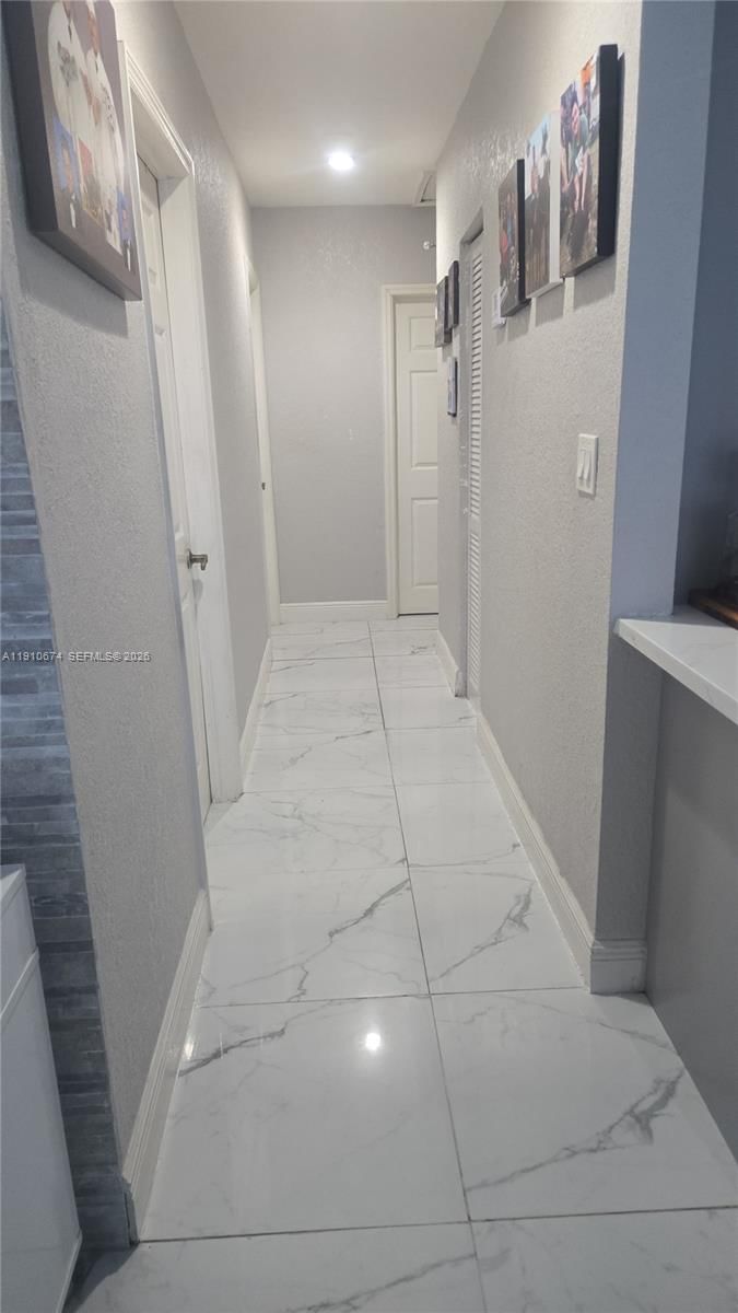 Real estate property located at 15210 28th Pl, Miami-dade, Guava Grove Estates 1st A, Miami Gardens, FL