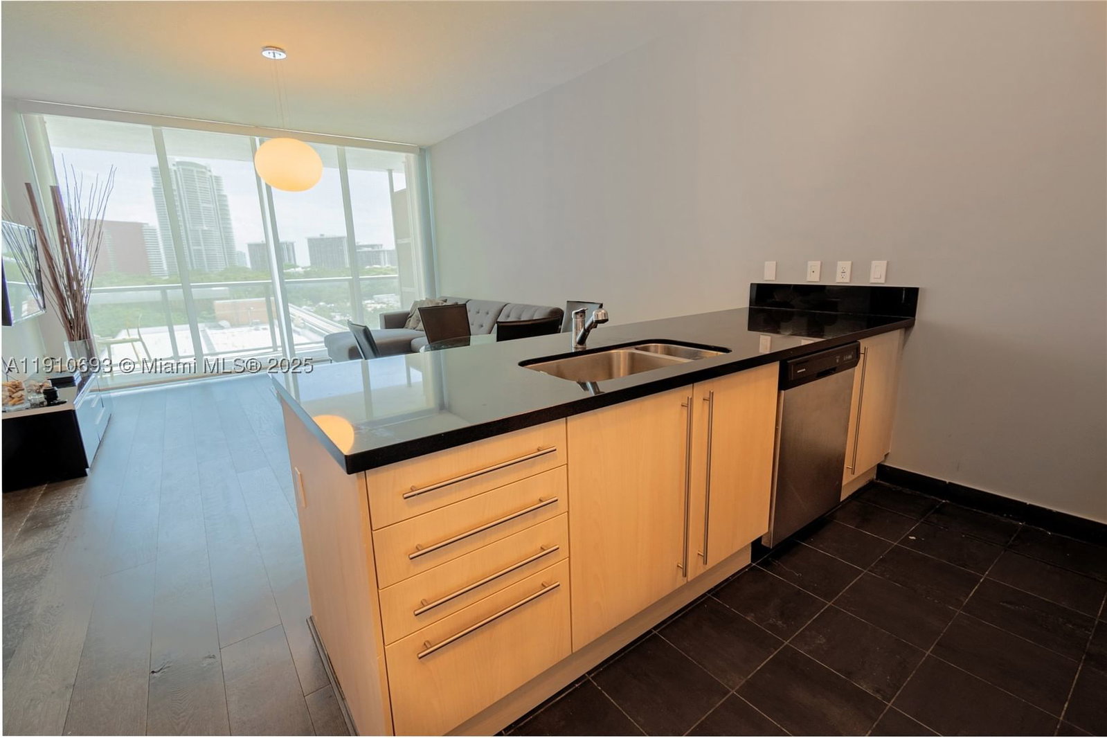 Real estate property located at 79 12th St #1002-S, Miami-dade, The Axis On Brickell Cond, Miami, FL