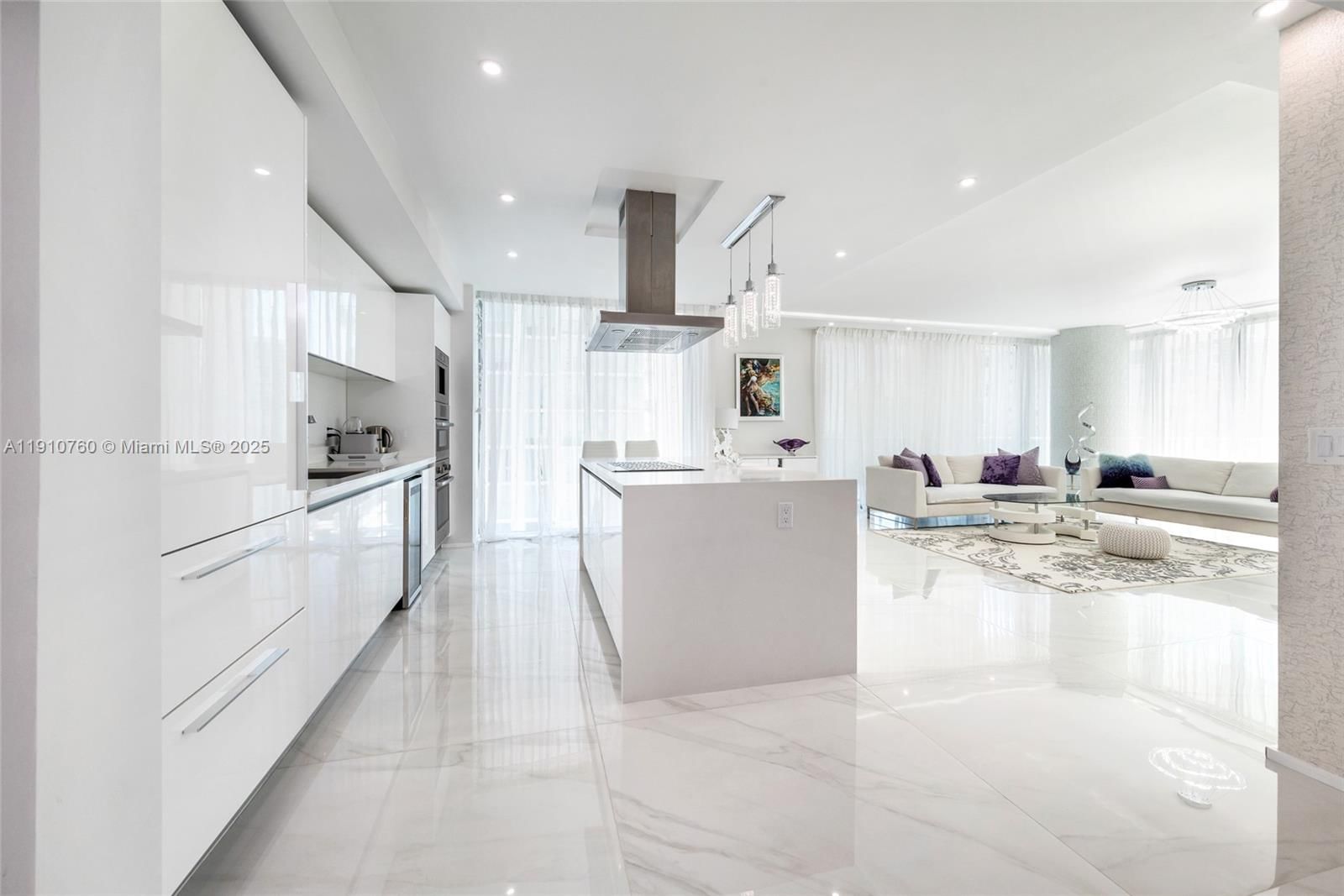 Real estate property located at 330 Sunny Isles Blvd #5-1908, Miami-dade, Parque Towers Condo, Sunny Isles Beach, FL
