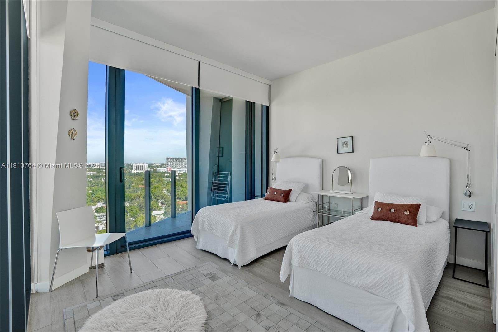Real estate property located at 2831 Bayshore Dr #1808, Miami-dade, Club Residences At Park G, Miami, FL