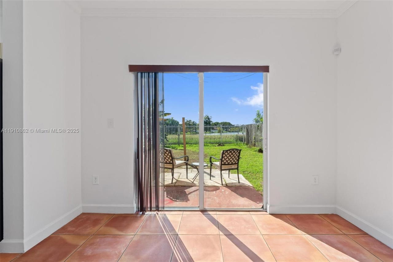 Real estate property located at 2526 41st Ave, Miami-dade, Meghans Place, Homestead, FL