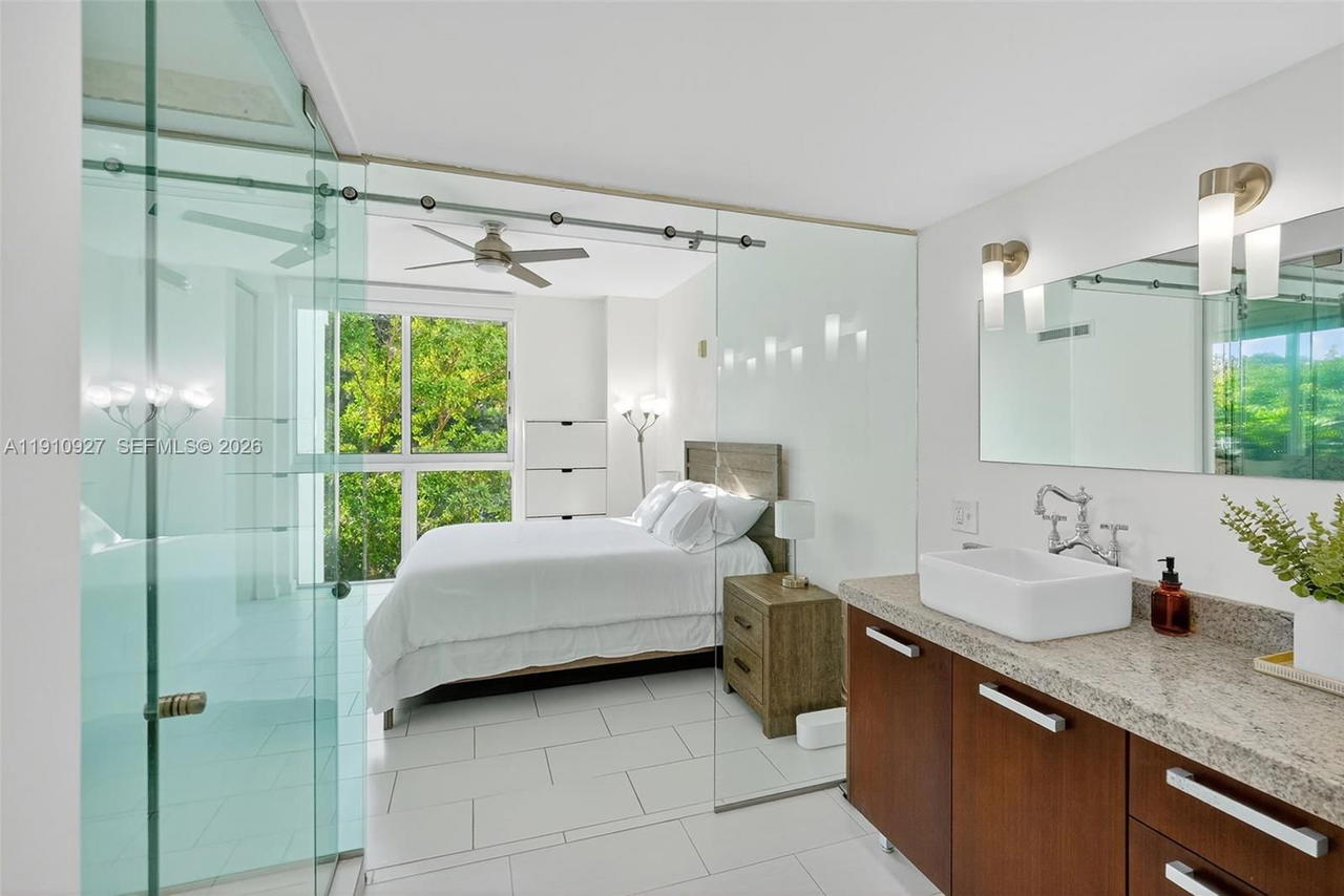 Real estate property located at 720 62nd St #311, Miami-dade, Ios On The Bay Condo, Miami, FL