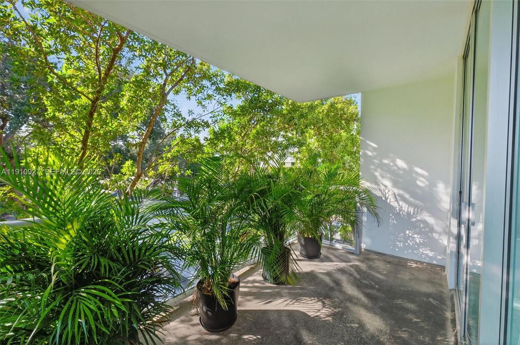 Real estate property located at 720 62nd St #311, Miami-dade, Ios On The Bay Condo, Miami, FL