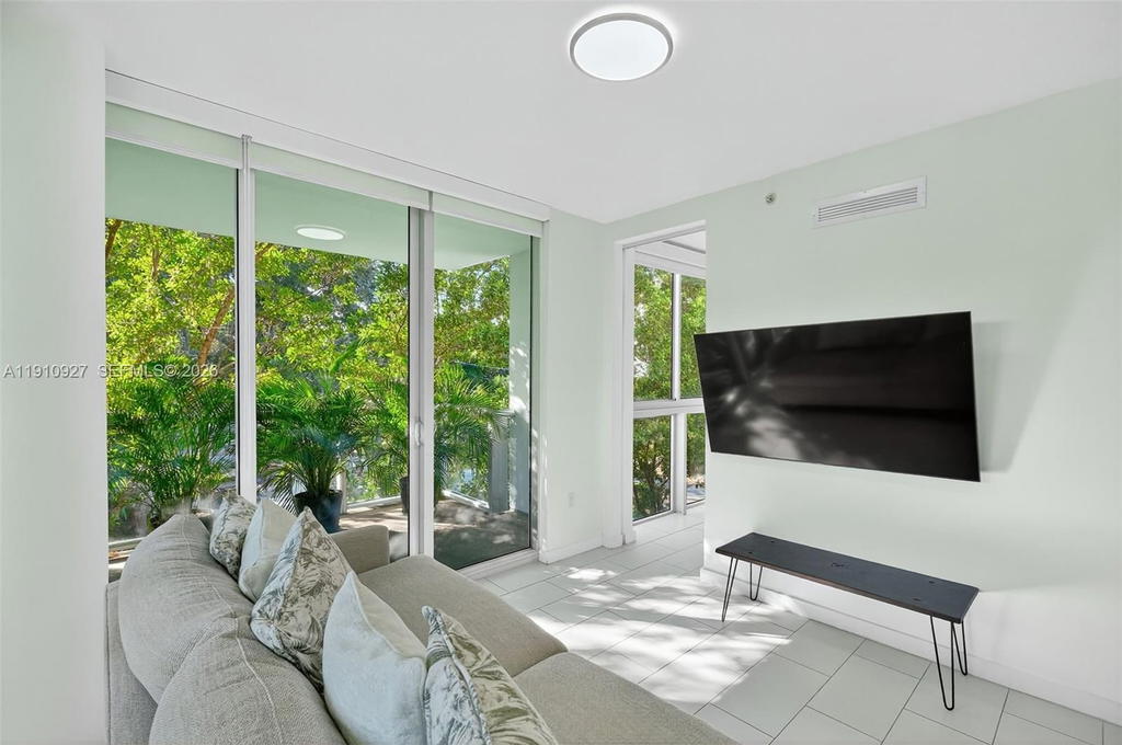 Real estate property located at 720 62nd St #311, Miami-dade, Ios On The Bay Condo, Miami, FL