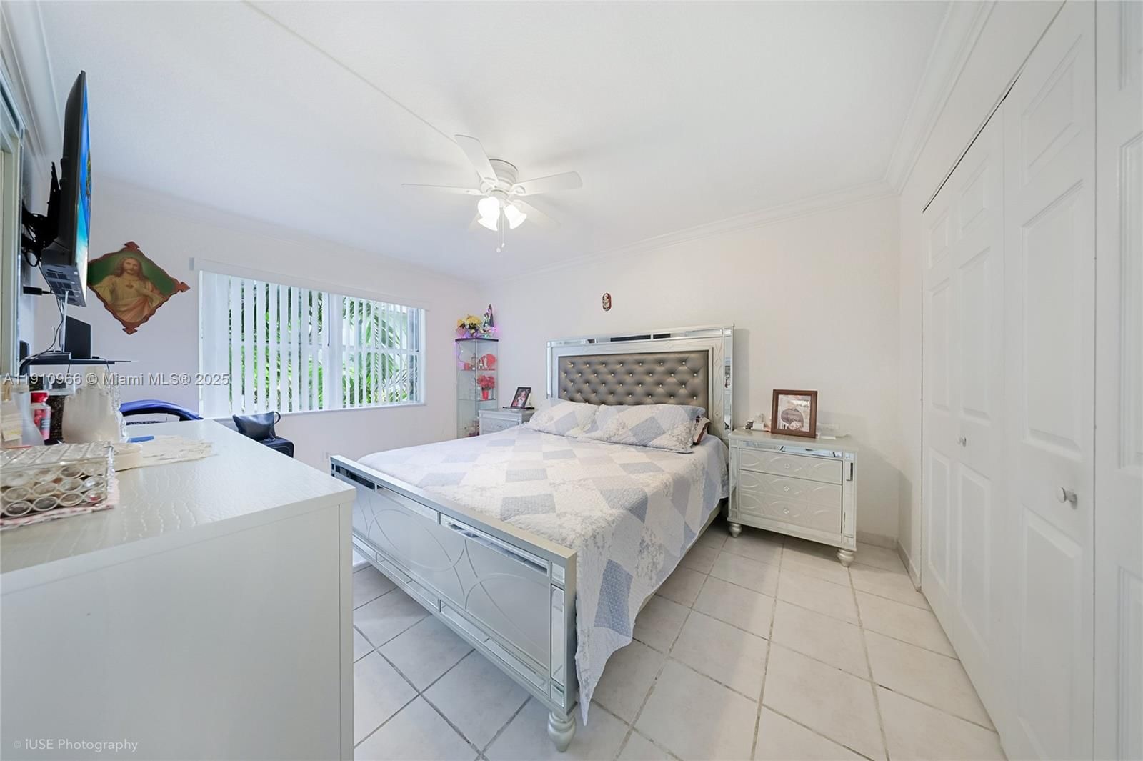 Real estate property located at 8005 6th Ave C, Miami-dade, Los Palacios By Miami Lak, Hialeah, FL