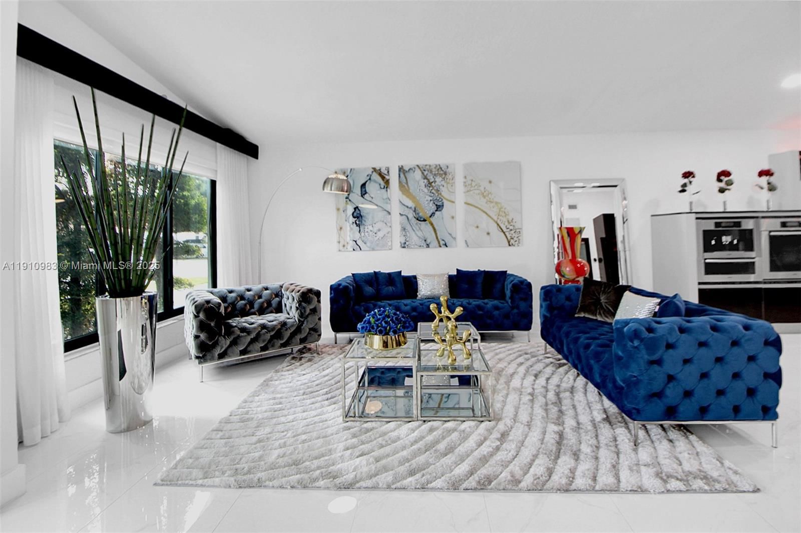 Real estate property located at 8953 147th Ter, Miami-dade, Florida Tropical Estates, Miami Lakes, FL