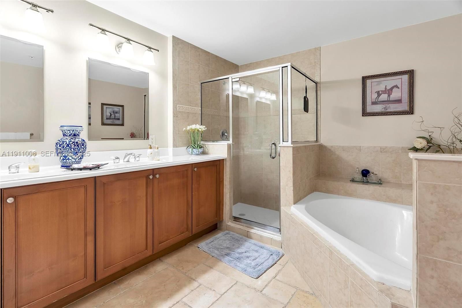 Real estate property located at 8390 72nd Ave #320, Miami-dade, Colonnade At Dadeland Se, Miami, FL
