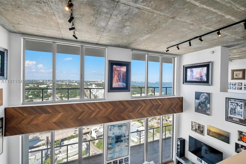 Real estate property located at 3470 Coast Ave PH202, Miami-dade, Two Midtown Miami Condo, Miami, FL