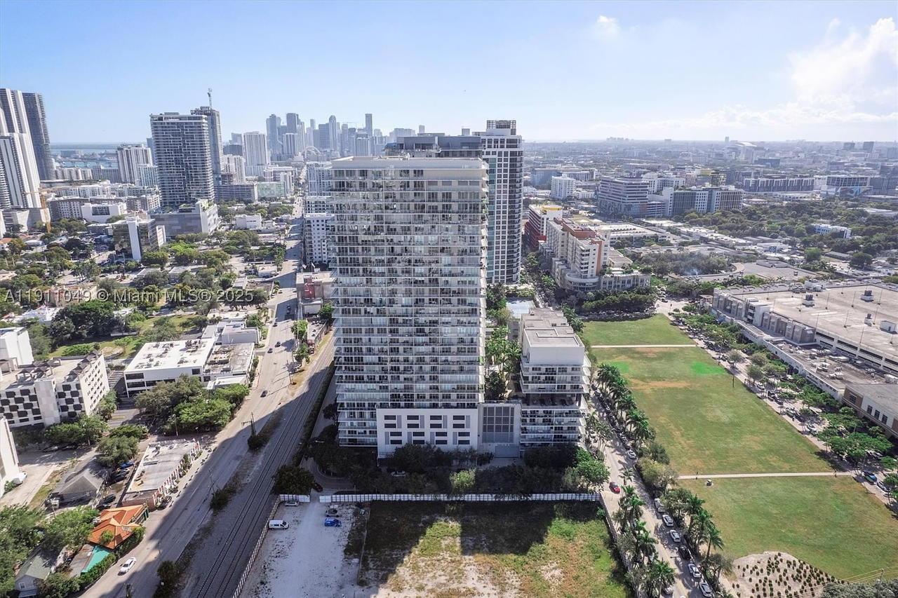 Real estate property located at 3470 Coast Ave PH202, Miami-dade, Two Midtown Miami Condo, Miami, FL