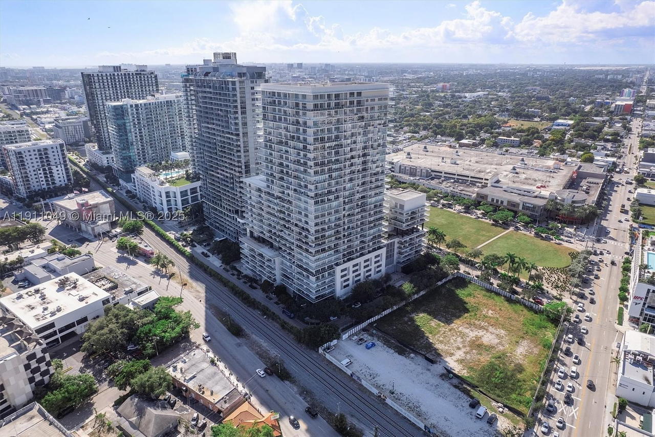 Real estate property located at 3470 Coast Ave PH202, Miami-dade, Two Midtown Miami Condo, Miami, FL