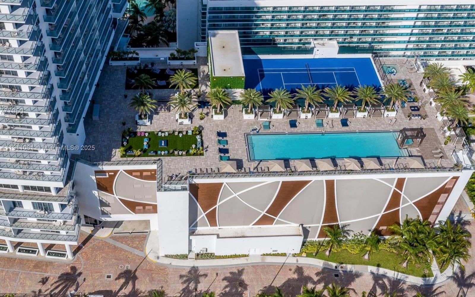 Real estate property located at 4010 Ocean Dr R3206, Broward, 4010 South Ocean Condo Ho, Hollywood, FL