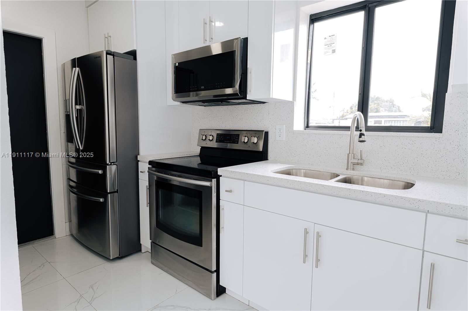 Real estate property located at 17940 13th Ct, Miami-dade, Scott Lake Manor Sec 3, Miami Gardens, FL