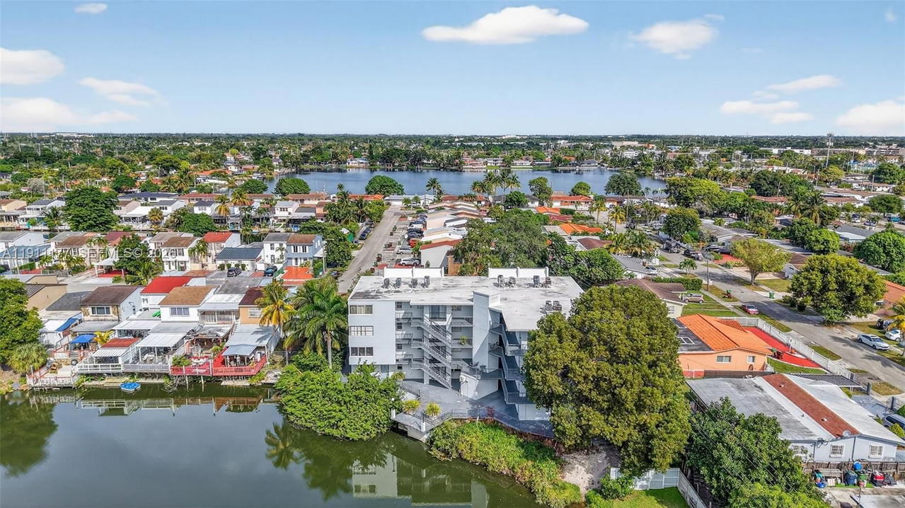 Real estate property located at 7105 13th Ave #201, Miami-dade, Regency Cove Condo, Hialeah, FL