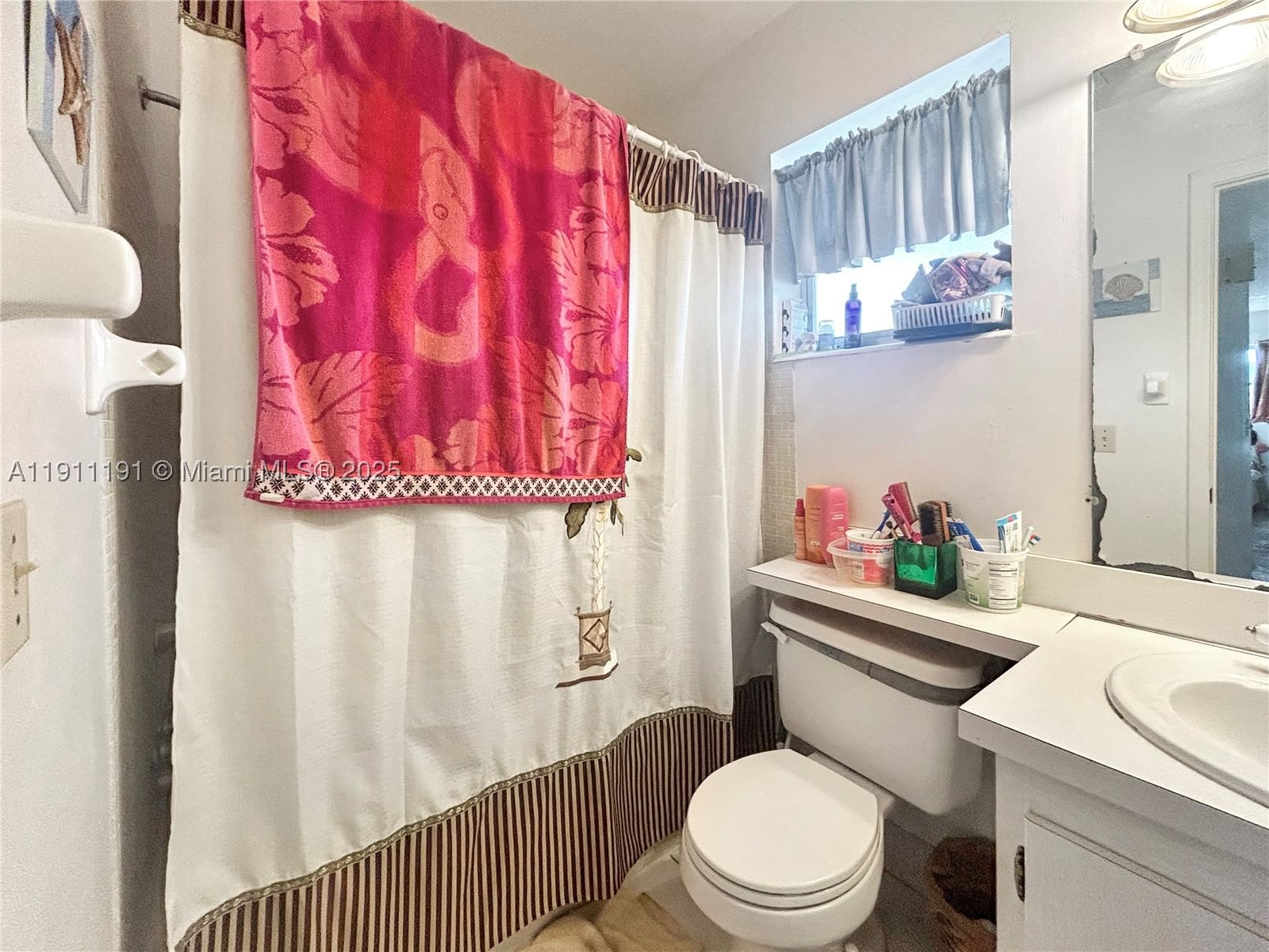 Real estate property located at 2112 1st Way #203, Palm Beach, Village Royale Condo 8, Boynton Beach, FL