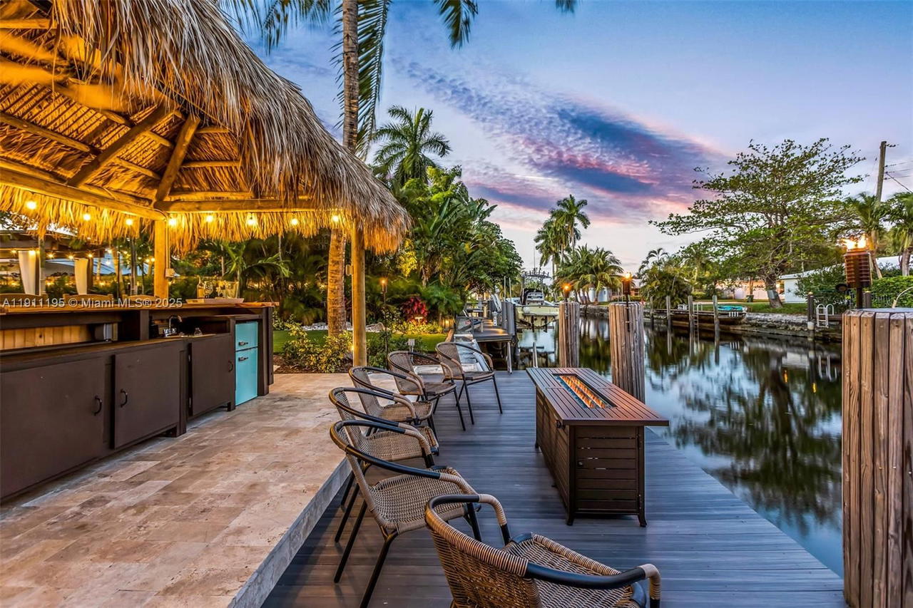 Real estate property located at 2004 17th Way, Broward, River Ridge, Fort Lauderdale, FL