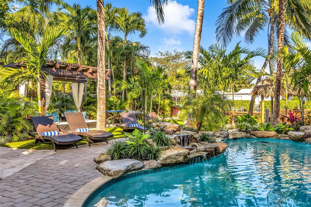 Real estate property located at 2004 17th Way, Broward, River Ridge, Fort Lauderdale, FL