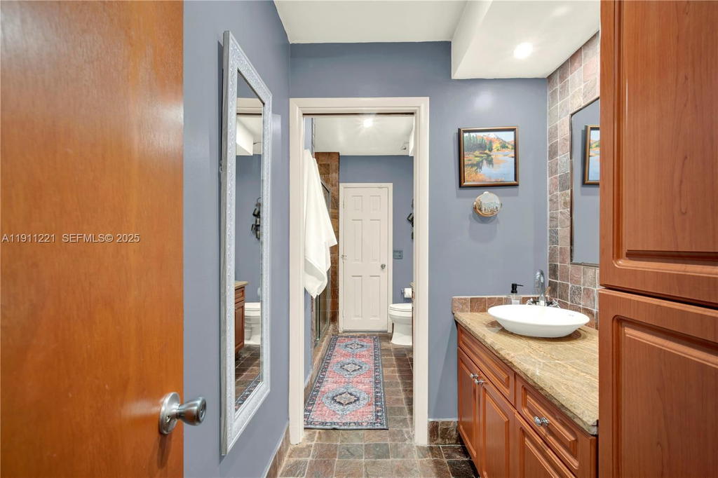 Real estate property located at 13620 104th Ave, Miami-dade, Mary Ann Estates 1st Addn, Miami, FL