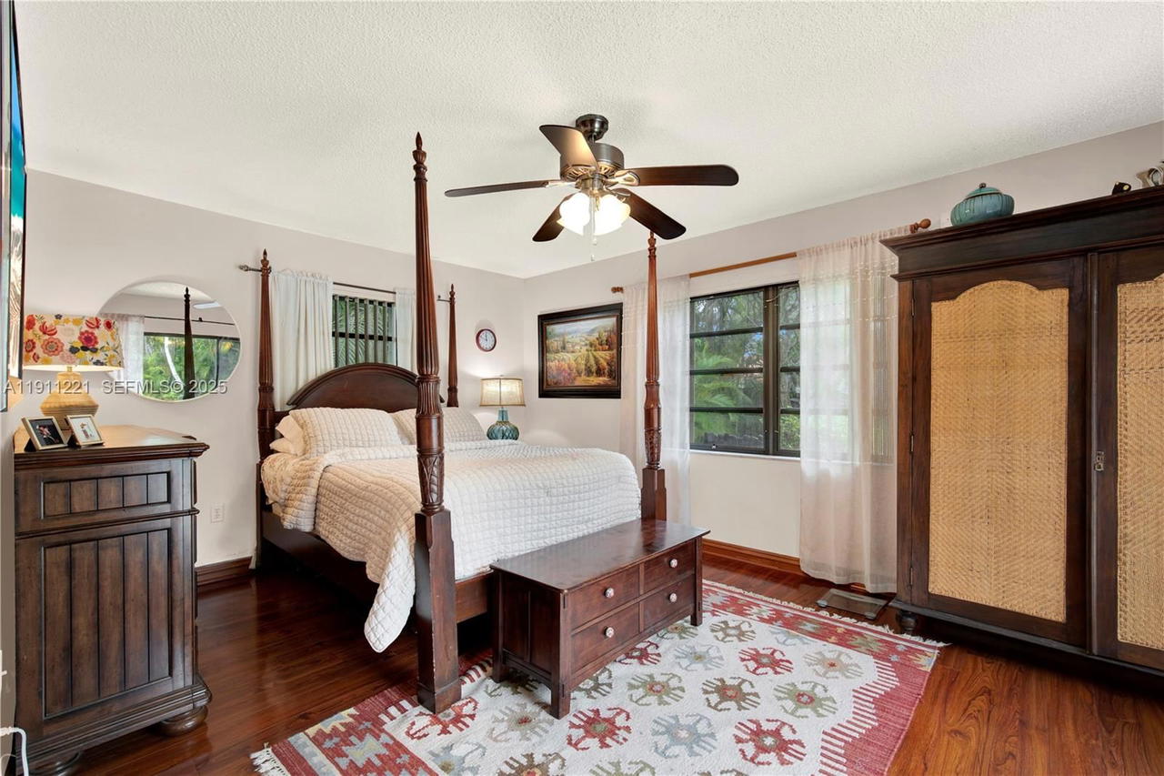 Real estate property located at 13620 104th Ave, Miami-dade, Mary Ann Estates 1st Addn, Miami, FL