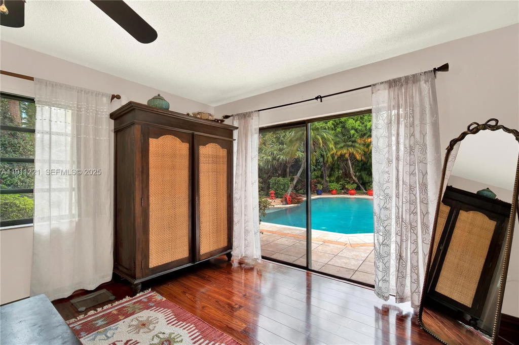 Real estate property located at 13620 104th Ave, Miami-dade, Mary Ann Estates 1st Addn, Miami, FL
