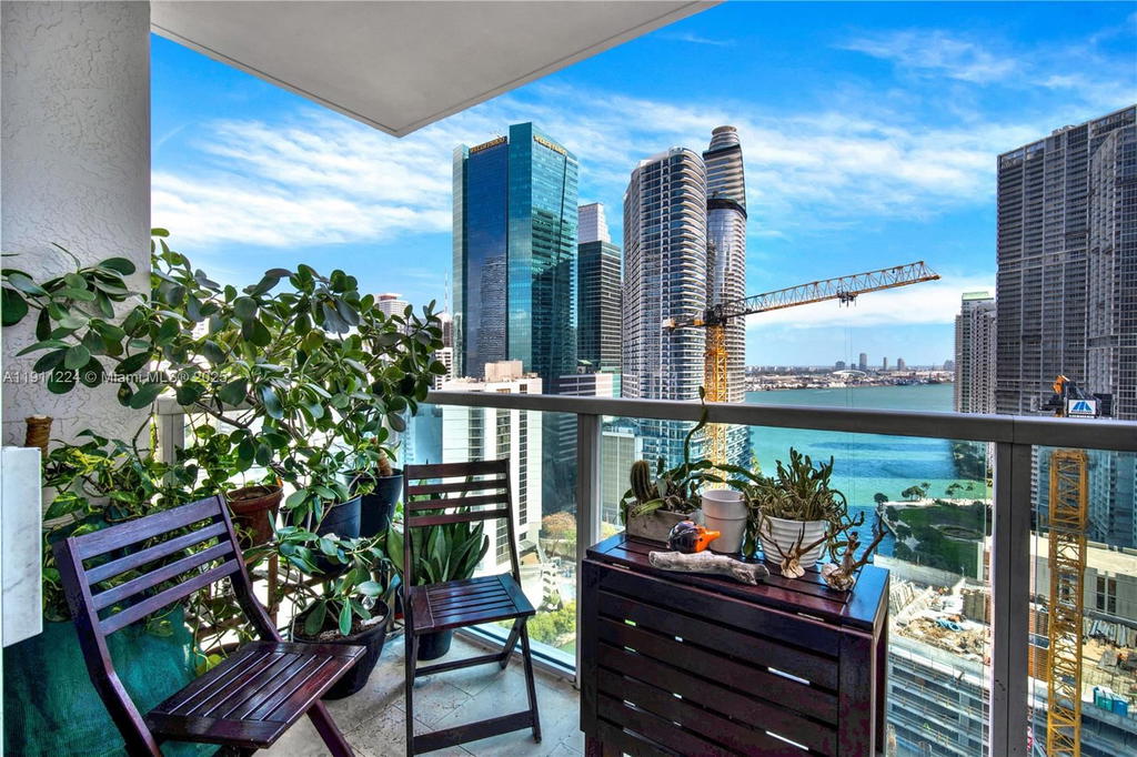 Real estate property located at 31 5th St #2910, Miami-dade, Brickell On The River N T, Miami, FL