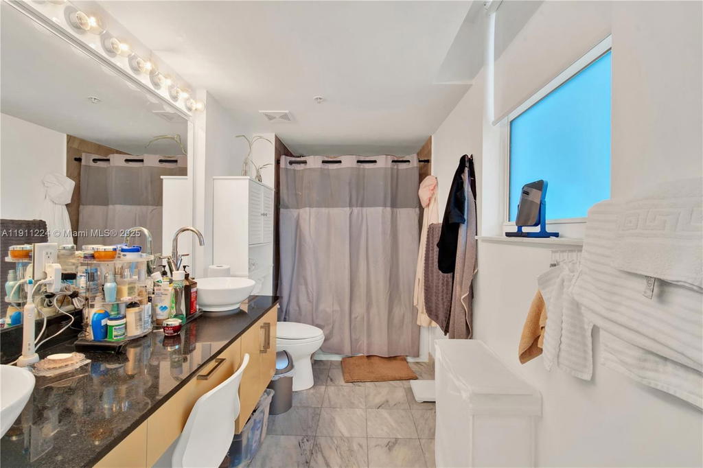 Real estate property located at 31 5th St #2910, Miami-dade, Brickell On The River N T, Miami, FL