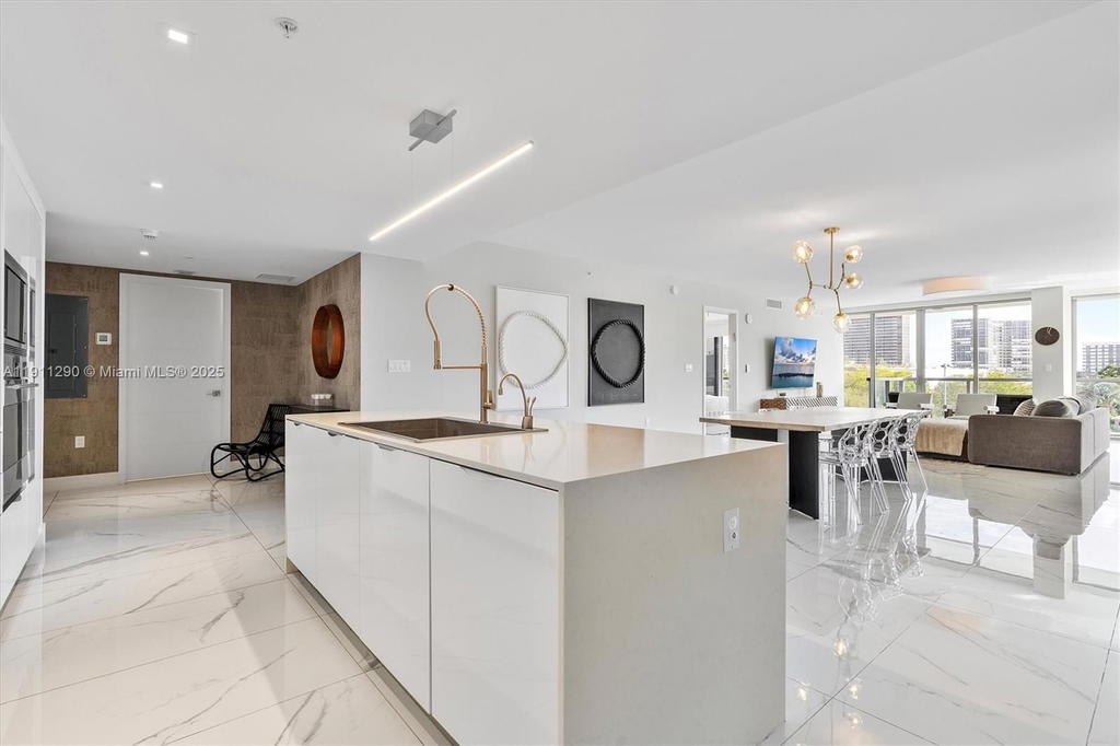 Real estate property located at 9521 Bay Harbor Dr #604, Miami-dade, Bay Harbor Islands, Bay Harbor Islands, FL