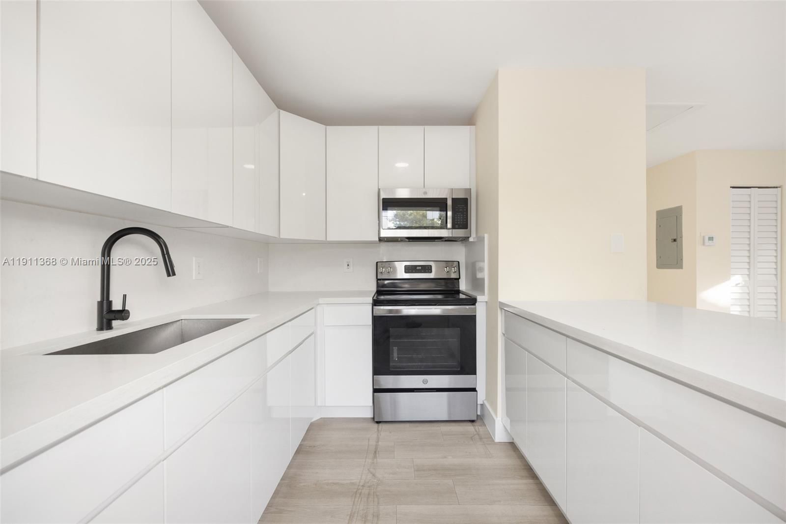 Real estate property located at , Miami-dade, Westend Pk Amd Pl, Miami, FL