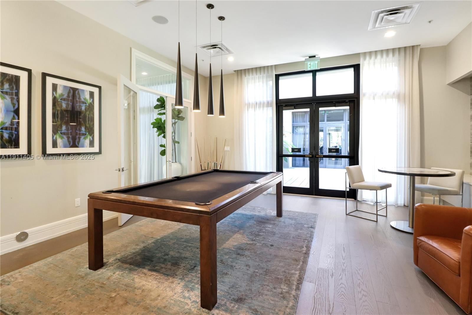 Real estate property located at 8301 41st St B-305, Miami-dade, Downtown Doral South Phas, Doral, FL