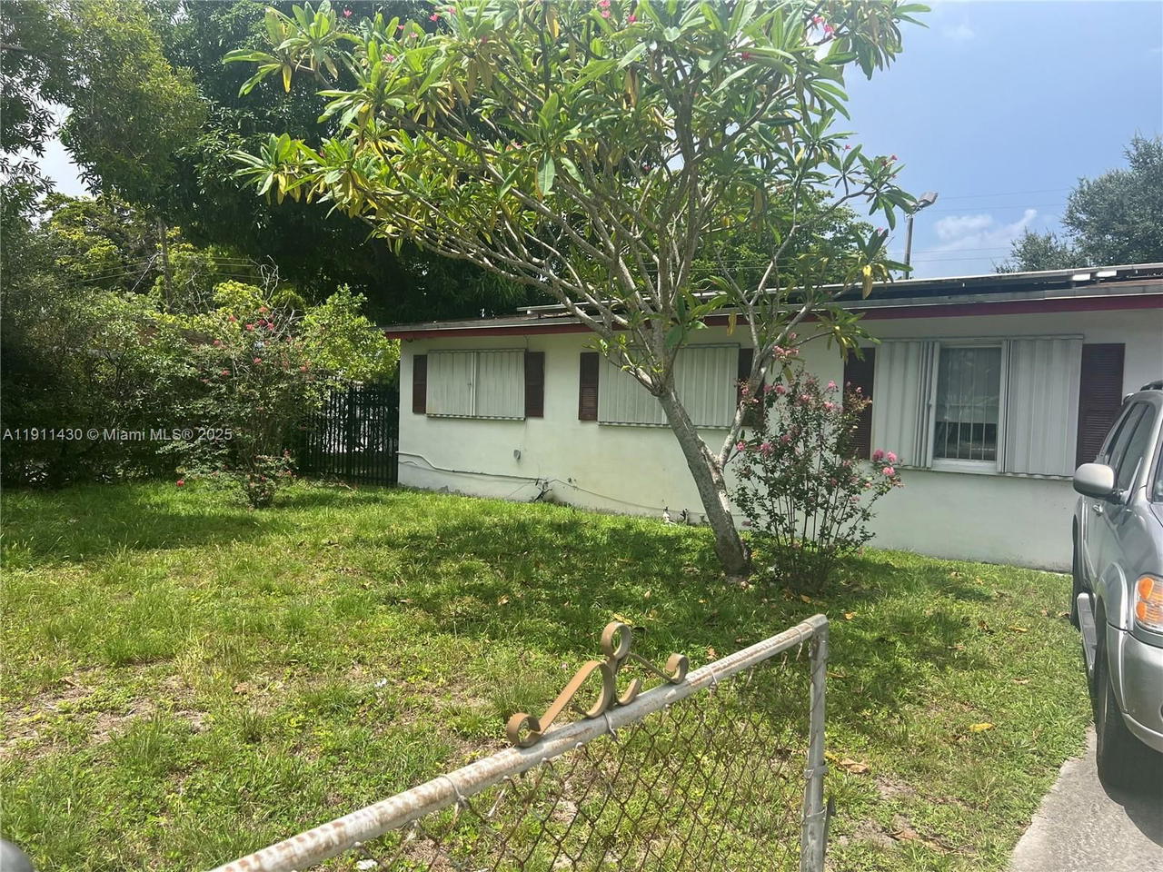 Real estate property located at 8420 33rd Ave, Miami-dade, Anderson Heights, Miami, FL