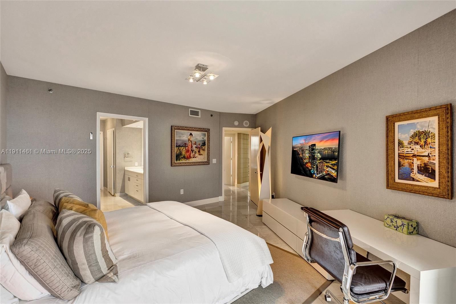 Real estate property located at 19111 Collins Ave #1602, Miami-dade, Ocean Two Condo, Sunny Isles Beach, FL