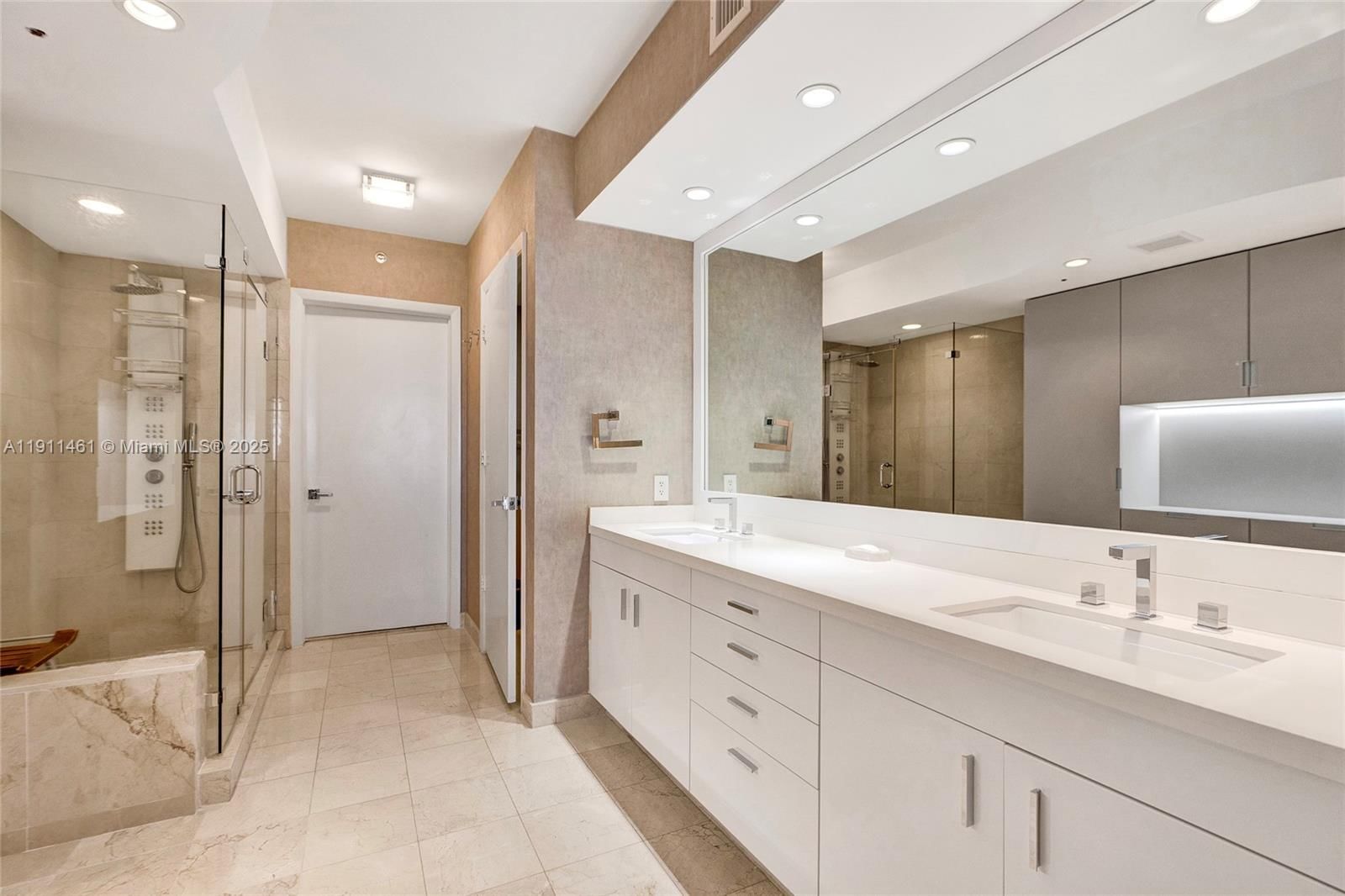 Real estate property located at 19111 Collins Ave #1602, Miami-dade, Ocean Two Condo, Sunny Isles Beach, FL