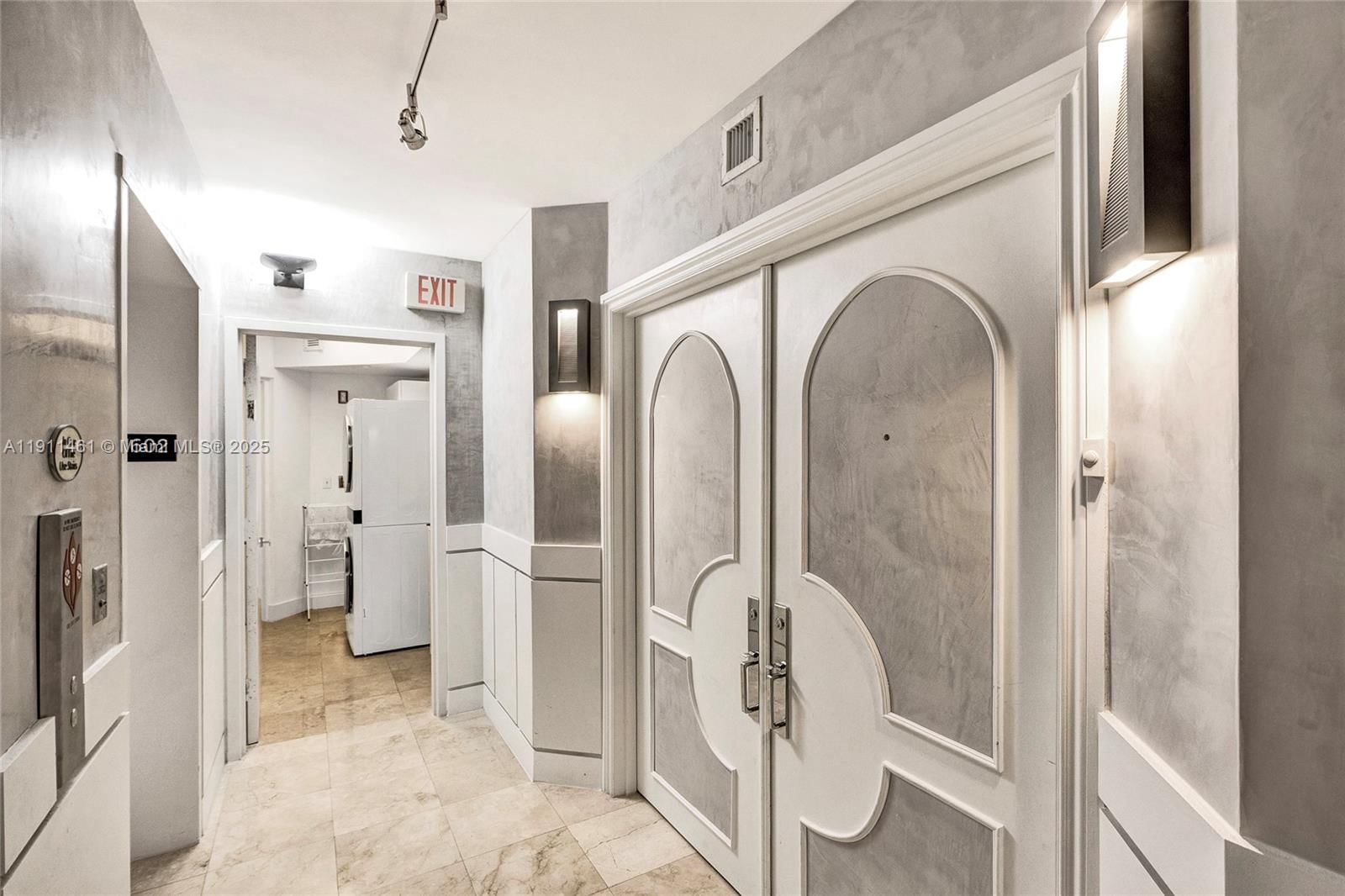 Real estate property located at 19111 Collins Ave #1602, Miami-dade, Ocean Two Condo, Sunny Isles Beach, FL