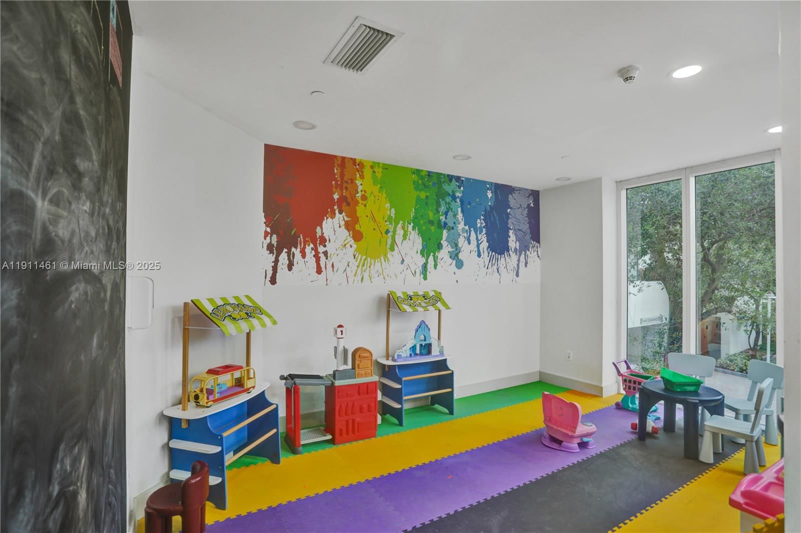 Real estate property located at 19111 Collins Ave #1602, Miami-dade, Ocean Two Condo, Sunny Isles Beach, FL