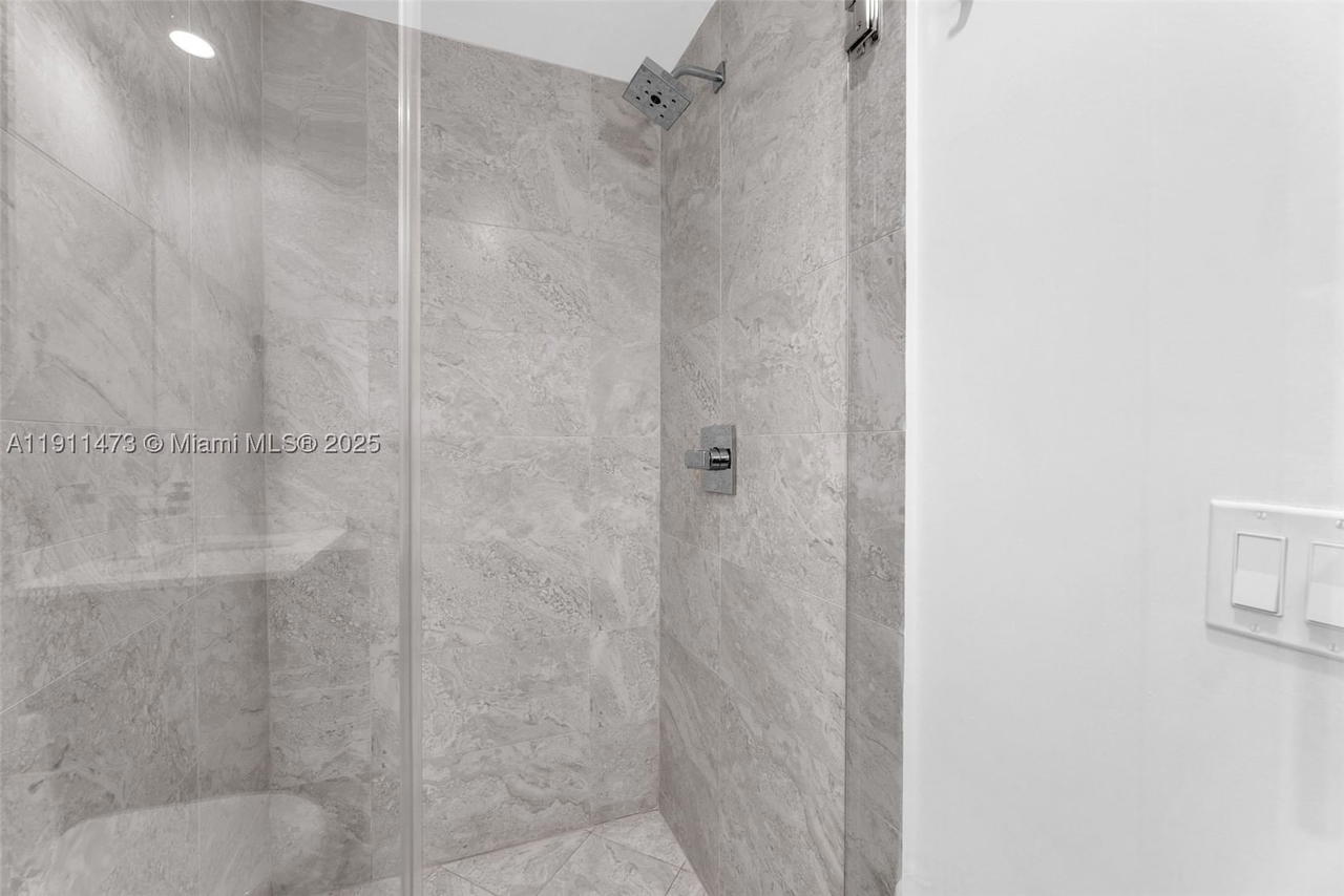 Real estate property located at 488 18th St #4311, Miami-dade, Aria On The Bay Condo, Miami, FL