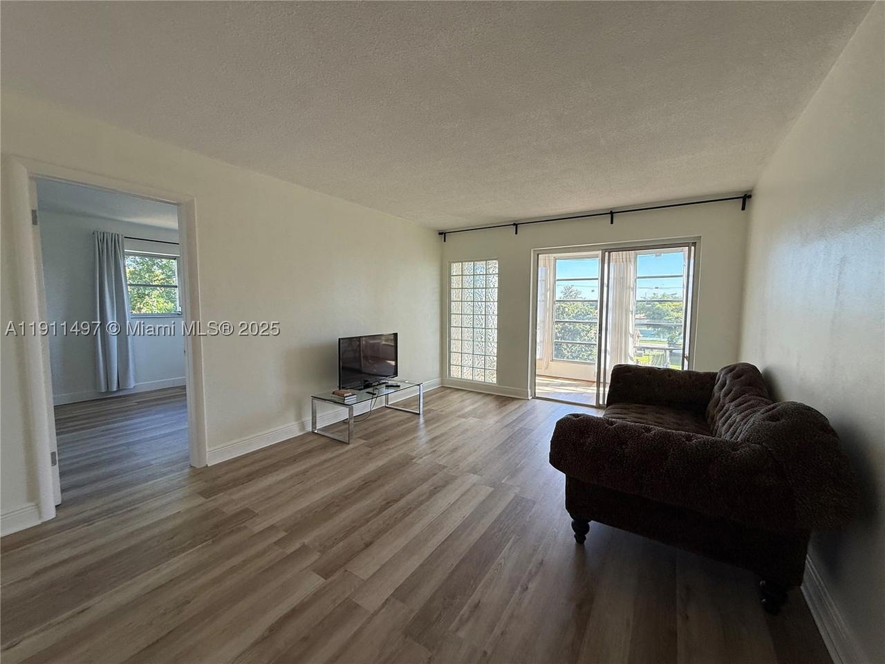 Real estate property located at 4310 12th Ct #302, Broward, Park South Eleven Inc Con, Lauderhill, FL